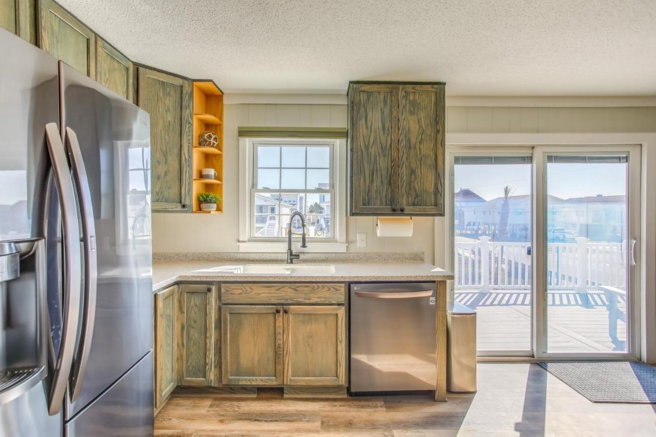 Waterfront North Myrtle Beach Home With Pool And Deck Εξωτερικό φωτογραφία